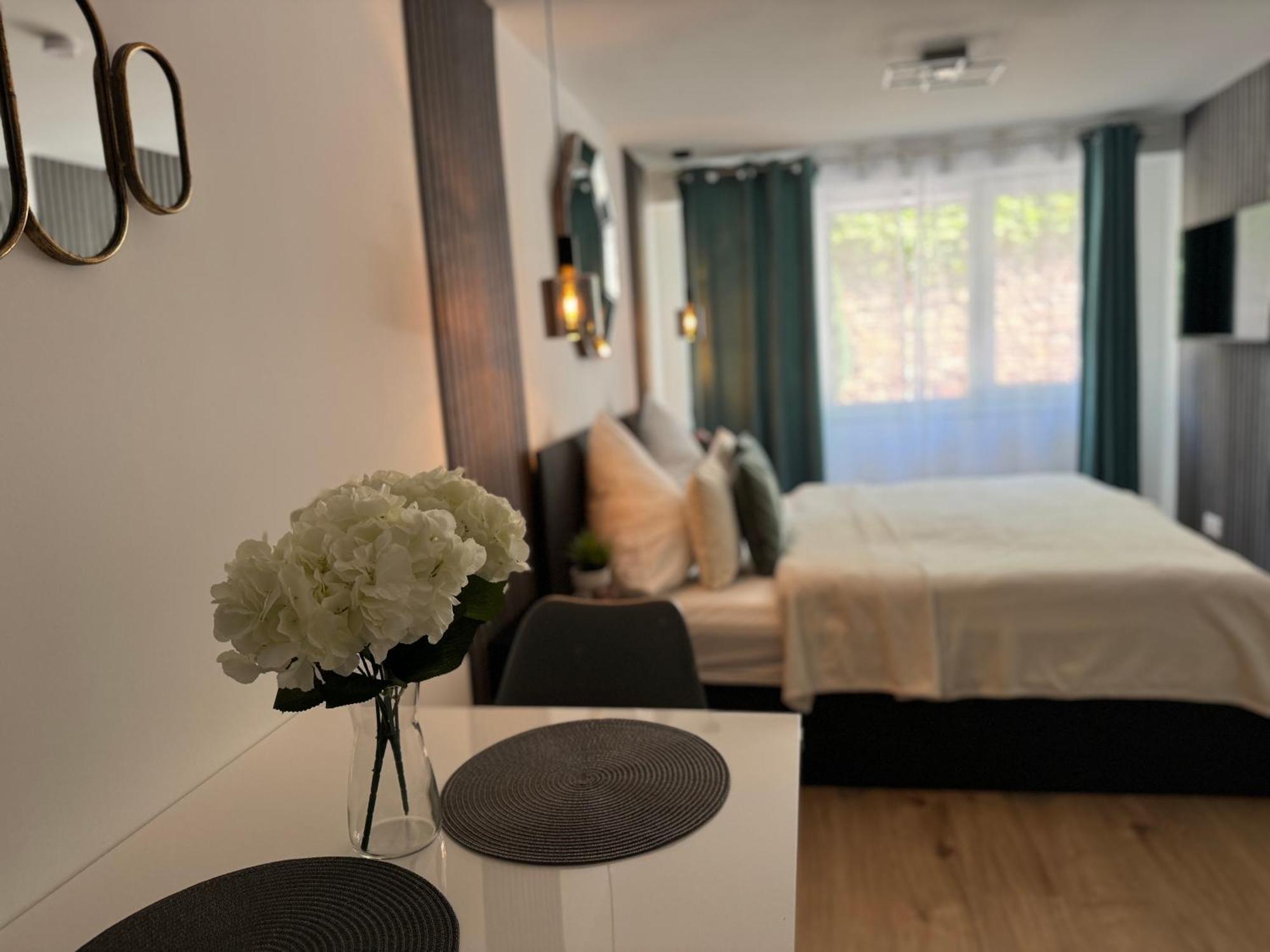 Prime Host Sophie Apartments Karlsruhe Eksteriør billede